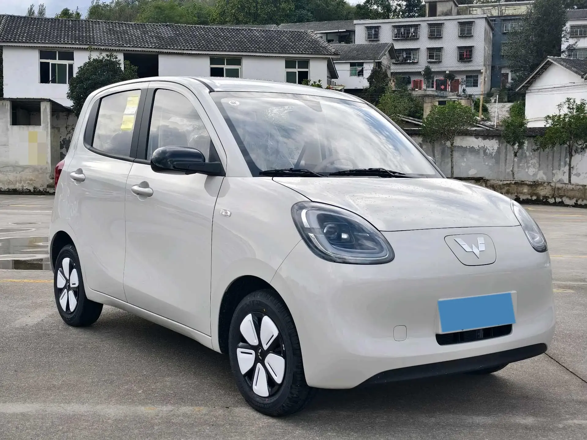 2025 WULING HONGGUANG thumbnail 3