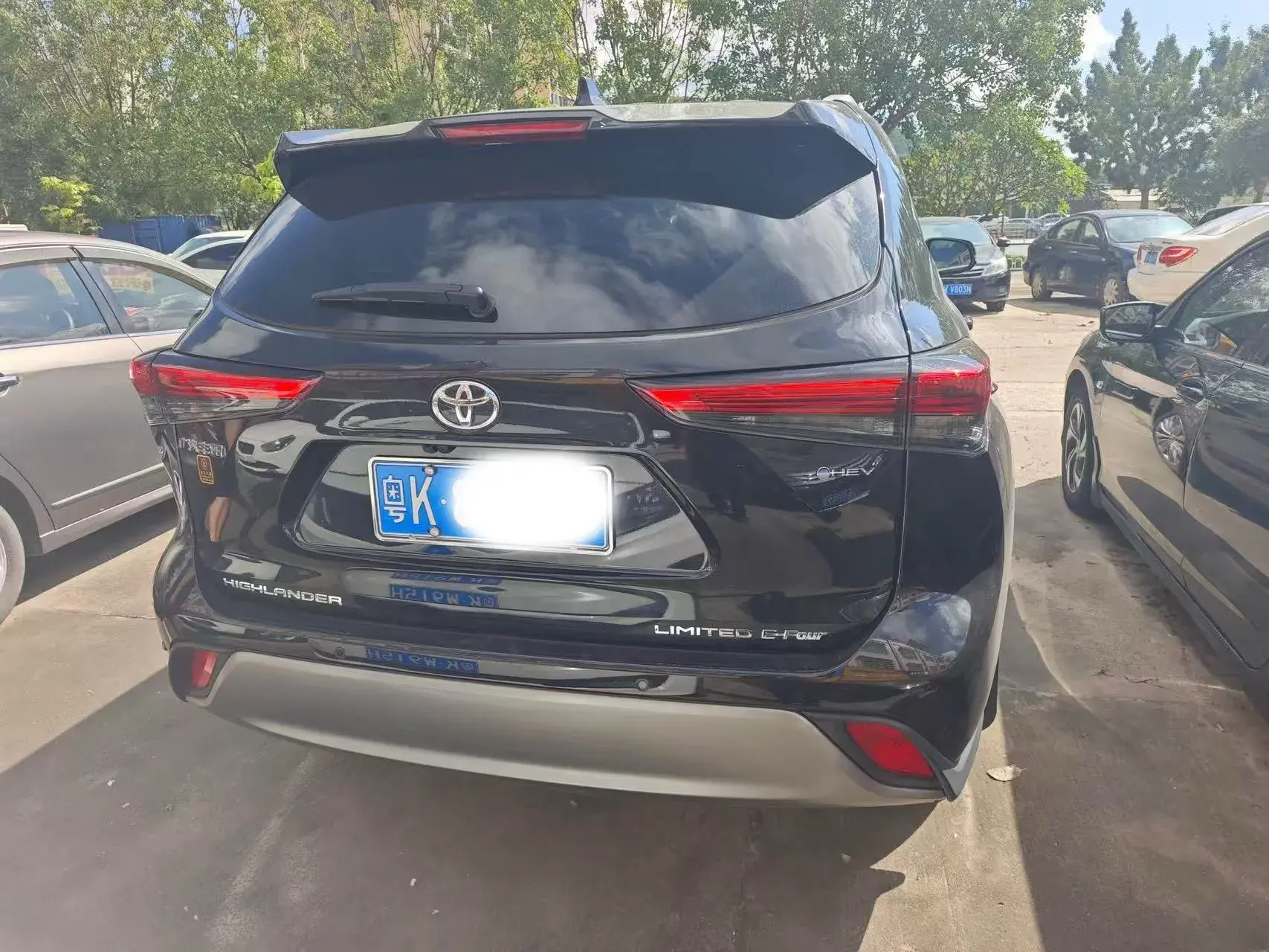 2024 TOYOTA HIGHLANDER thumbnail 2