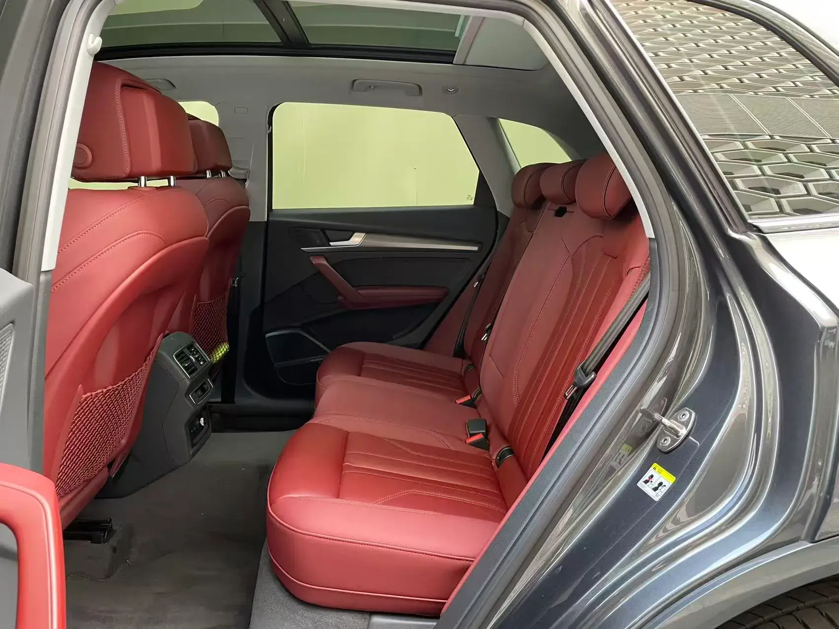 2022 AUDI Q5L thumbnail 3