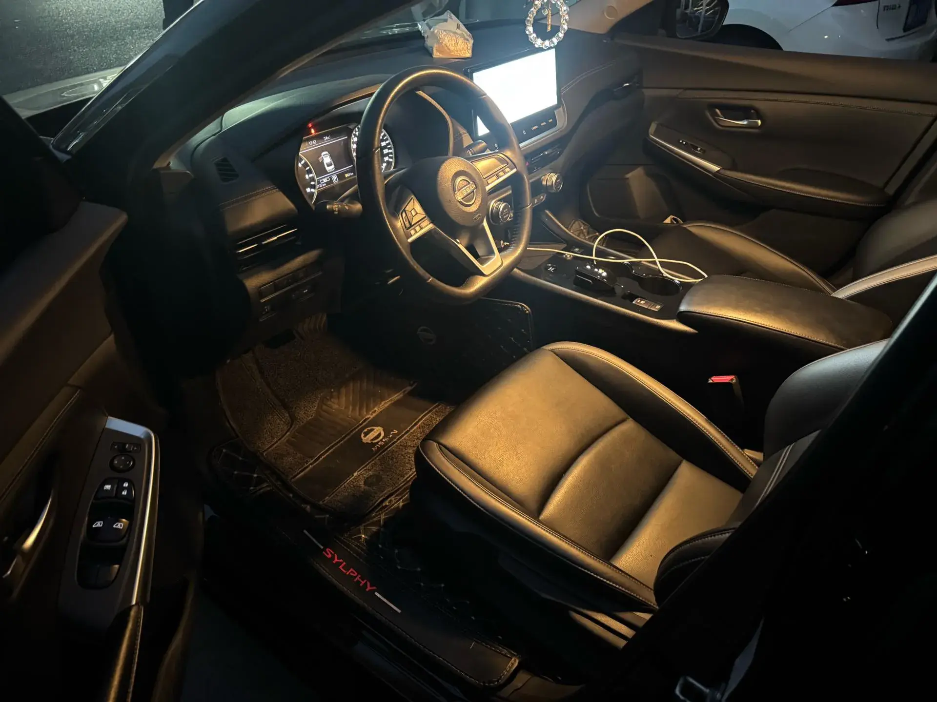 2022 NISSAN SYLPHY thumbnail 4