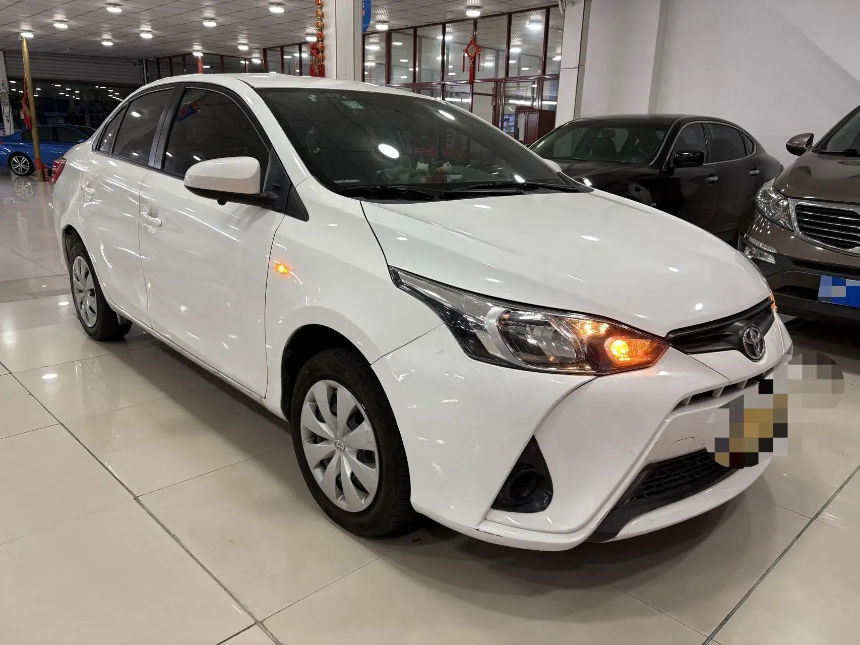 2020 TOYOTA YARIS thumbnail 2