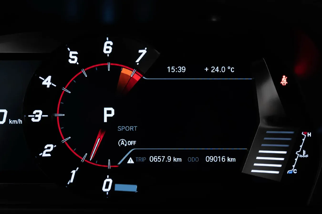 2022 Toyota Supra 3.0T 340HP L6 8AT,autocango,china used car exporter,china ev exporter,chinese used car exporter,chinese used ev exporter