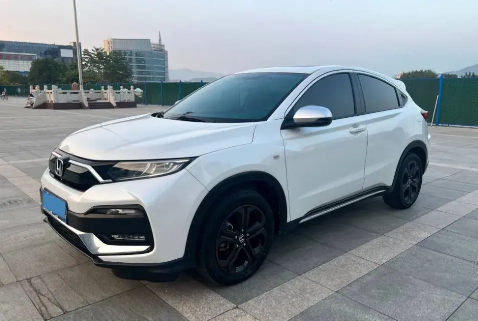 2022 HONDA XR-V view 1