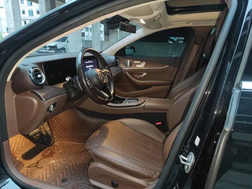 2023 MERCEDES-BENZ E thumbnail 4