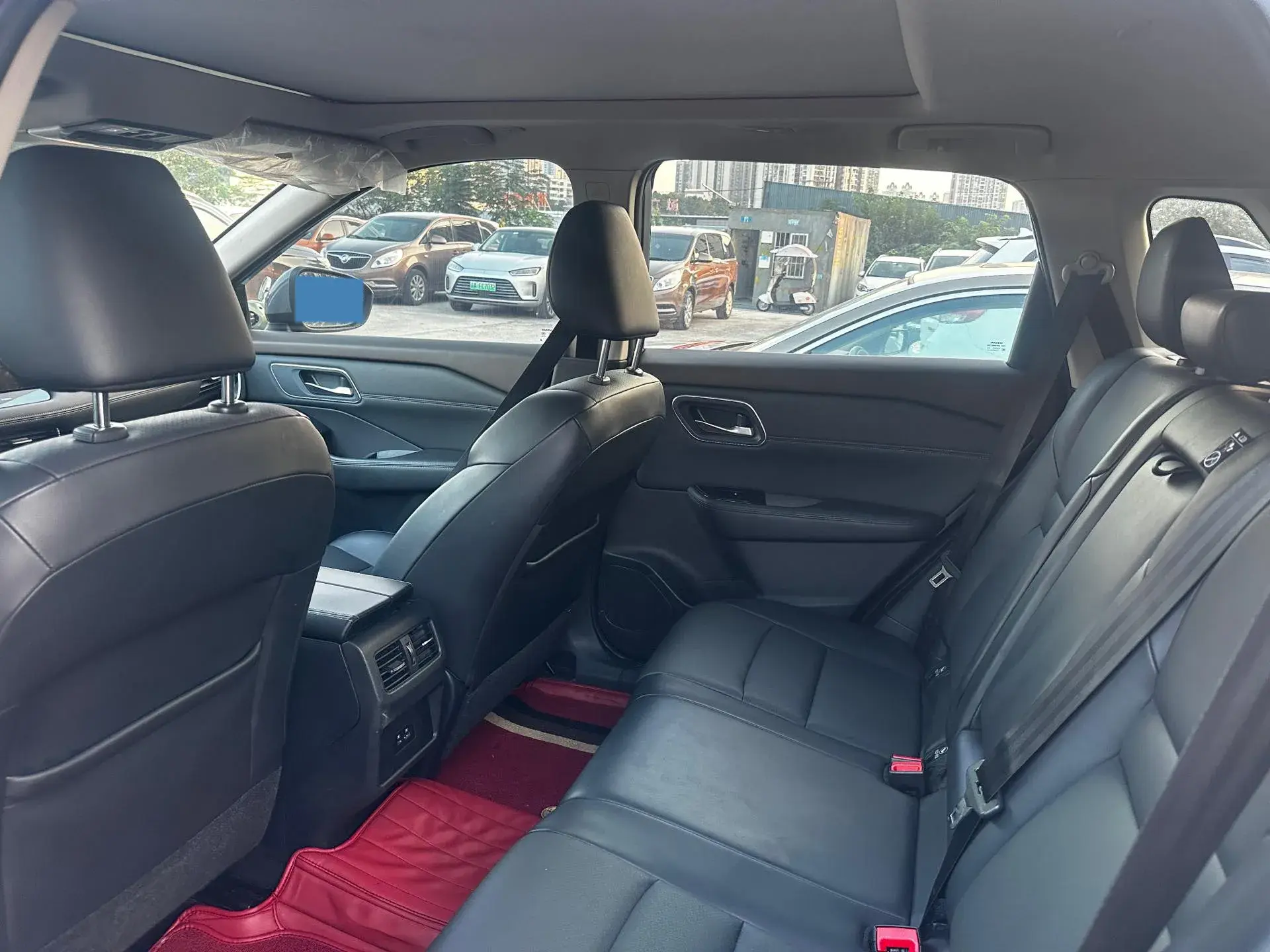 2021 NISSAN X-TRAIL thumbnail 3