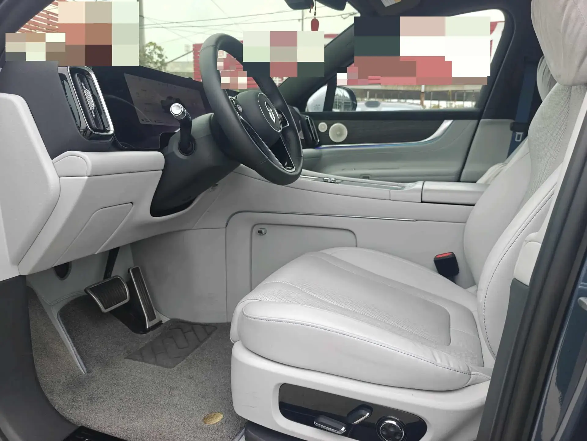 2024 AITO AITO thumbnail 4