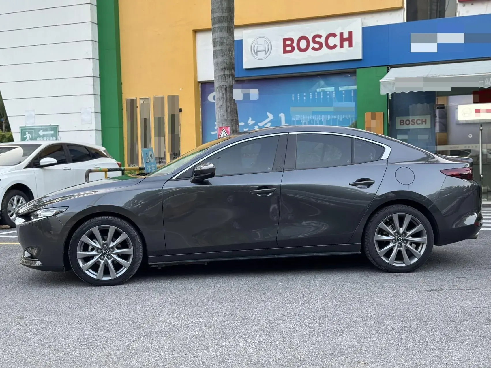 2020 MAZDA 3 thumbnail 4