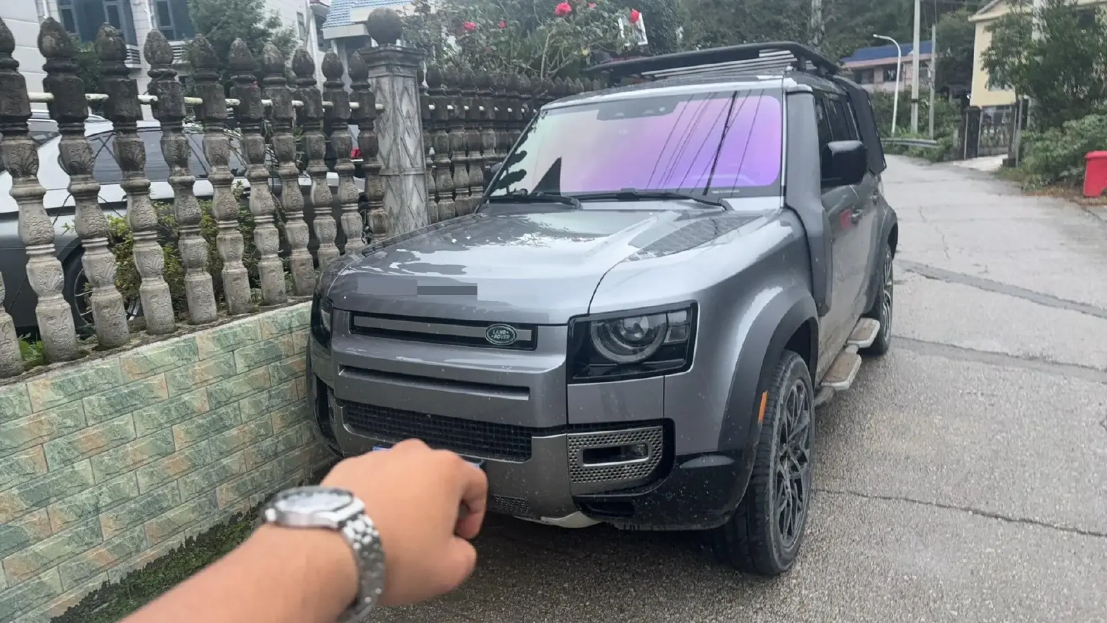 2021 Land Rover Defender 3.0T 400HP L6 8AT