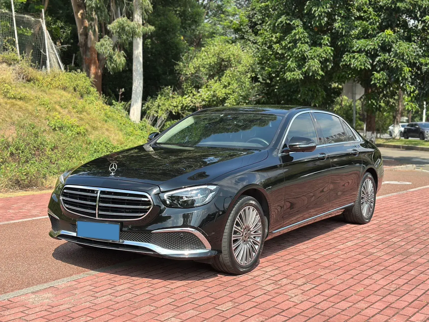 2022 MERCEDES-BENZ E view 1
