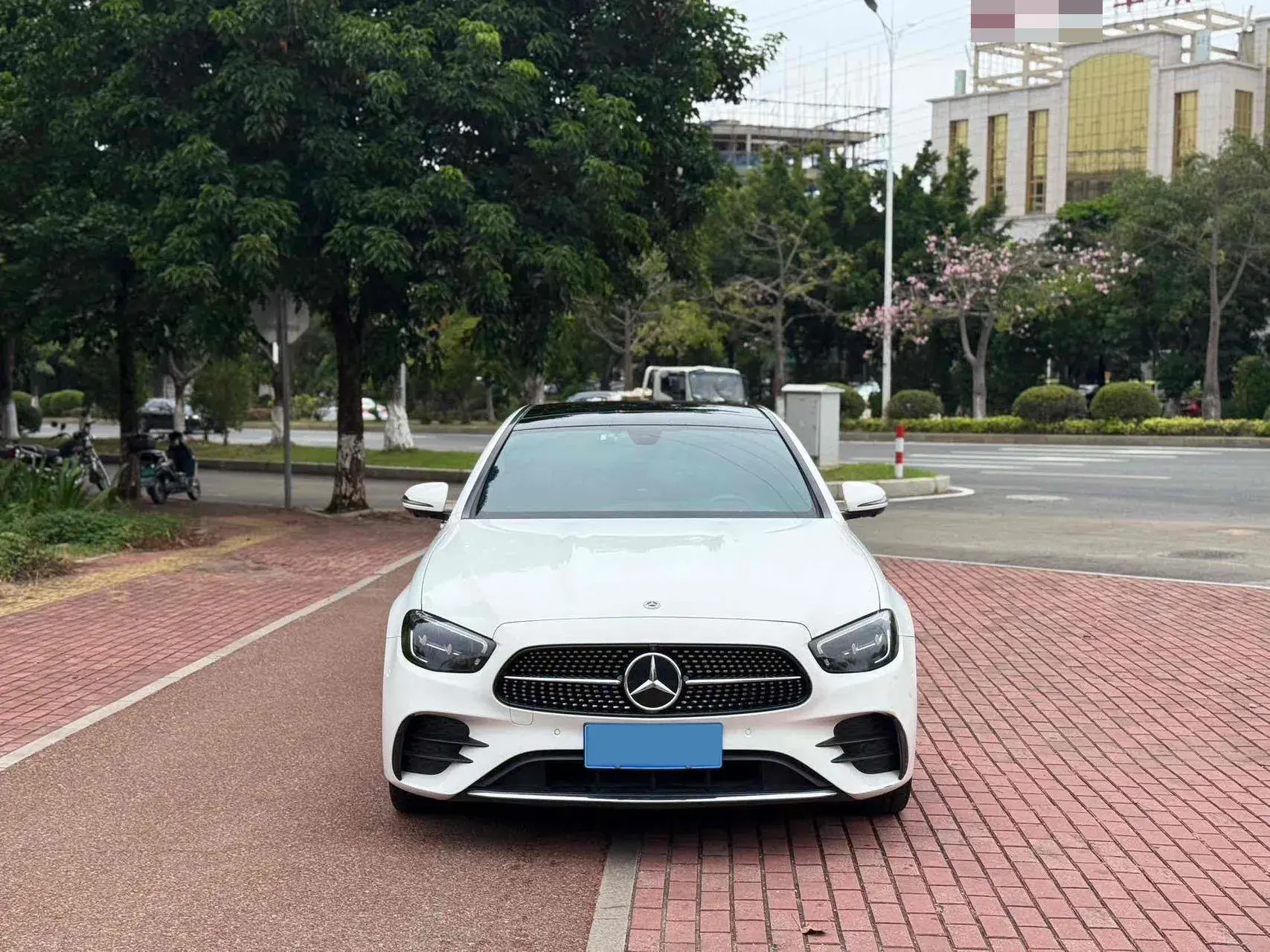 2021 MERCEDES-BENZ E thumbnail 2