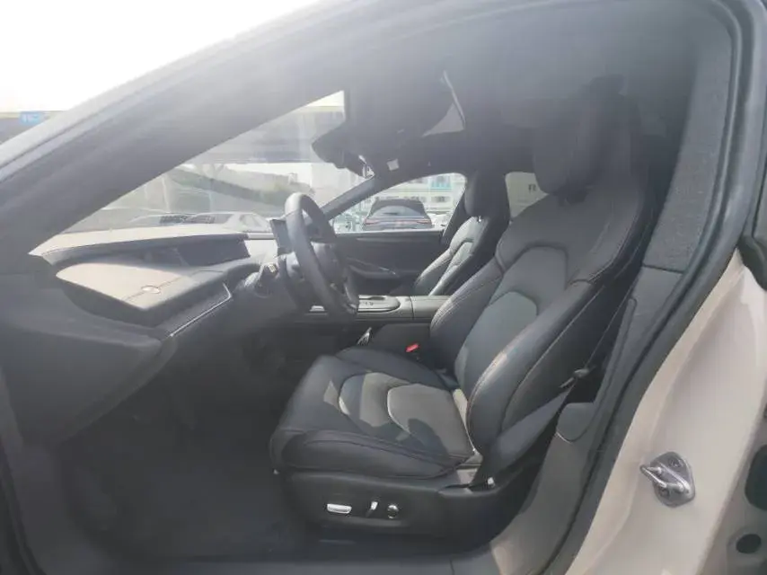 2024 MI SU7 thumbnail 4