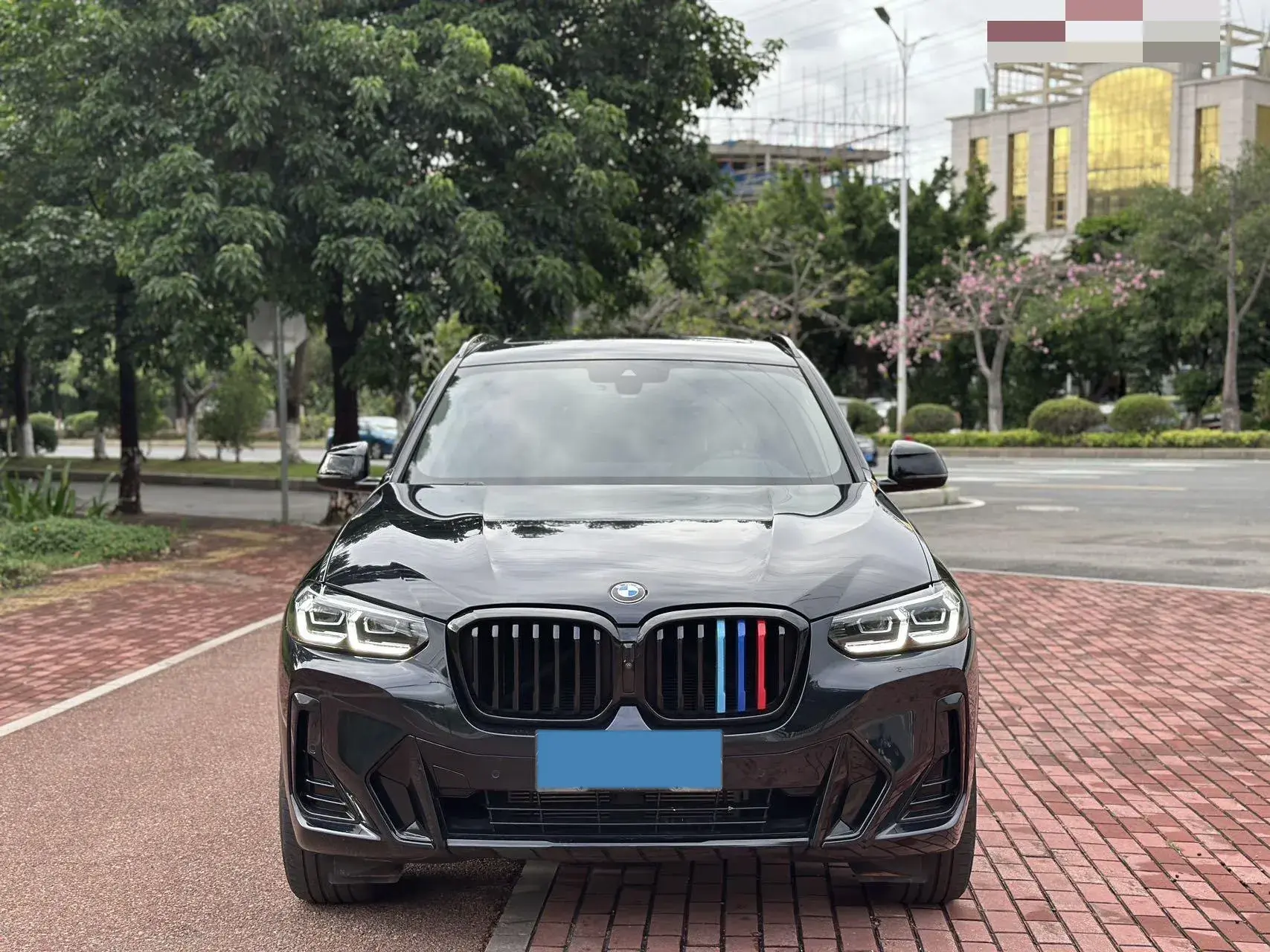 2023 BMW X3 thumbnail 2