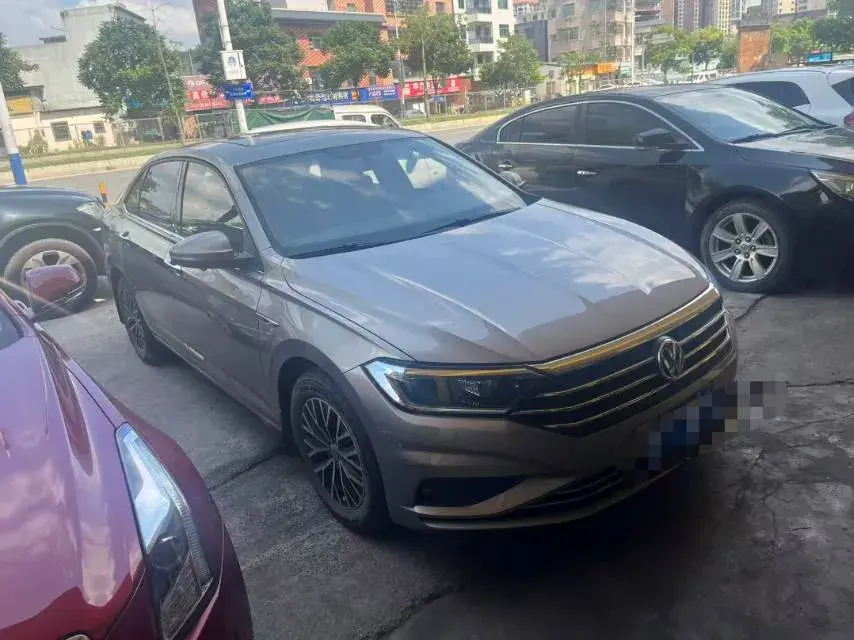 2020 VOLKSWAGEN SAGITAR thumbnail 2