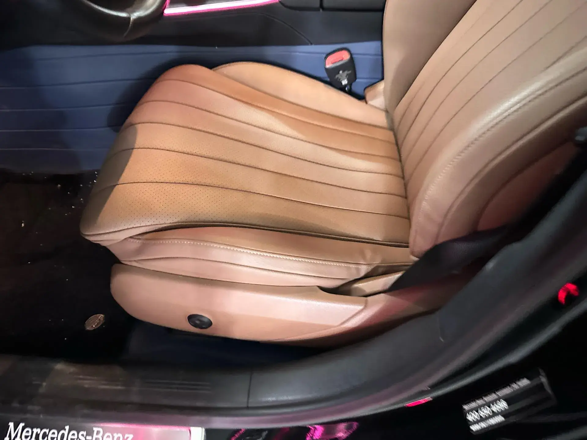 2025 MERCEDES-BENZ E thumbnail 4