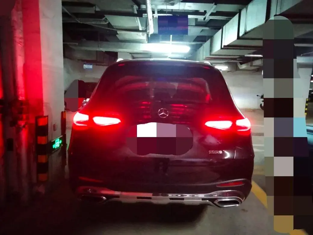 2024 MERCEDES-BENZ GLC thumbnail 4