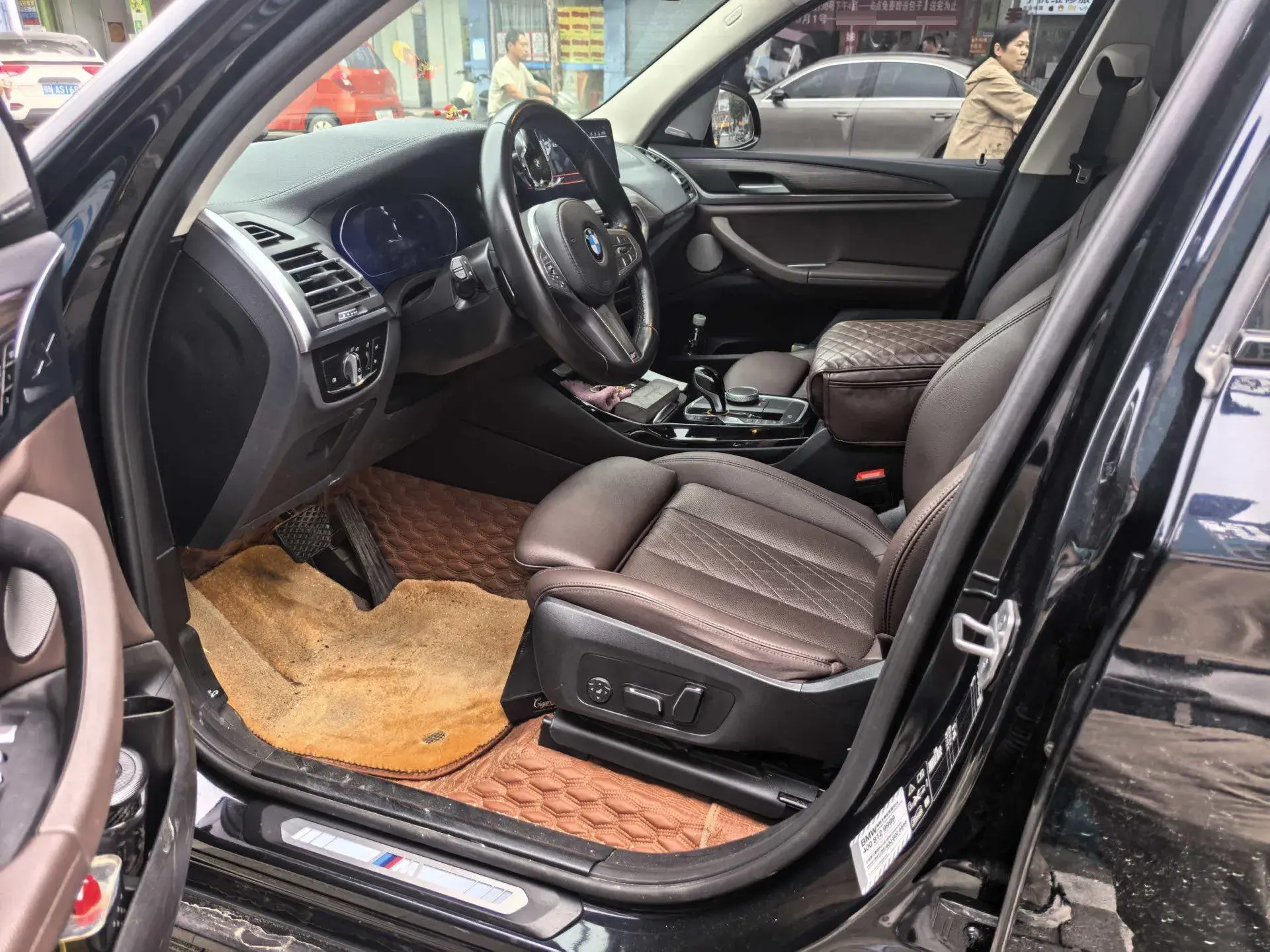 2023 BMW X3 thumbnail 3