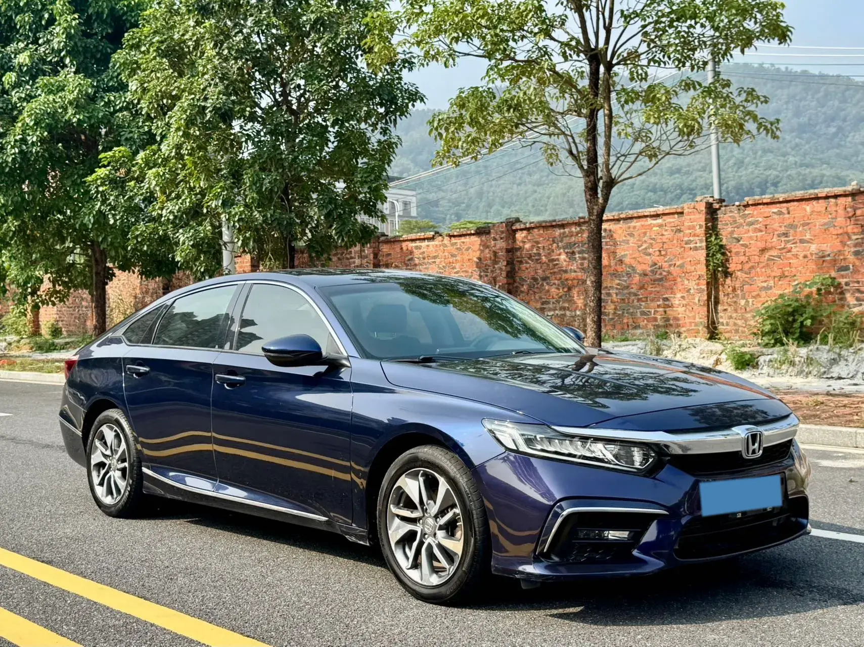 2019 HONDA INSPIRE thumbnail 3