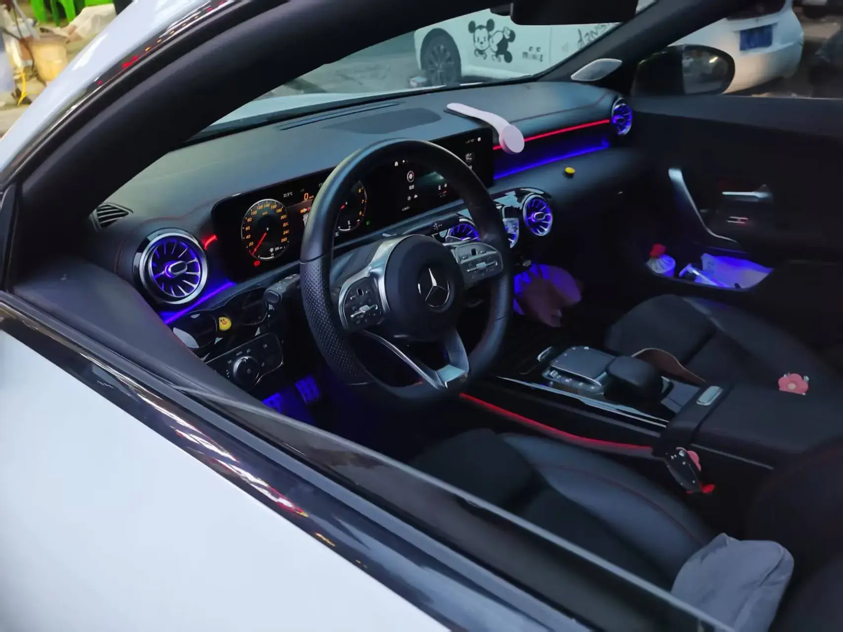 2020 MERCEDES-BENZ CLA thumbnail 2