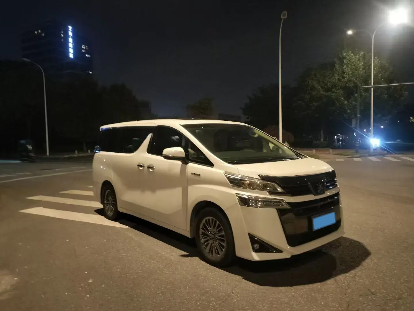 2021 TOYOTA VELLFIRE thumbnail 3