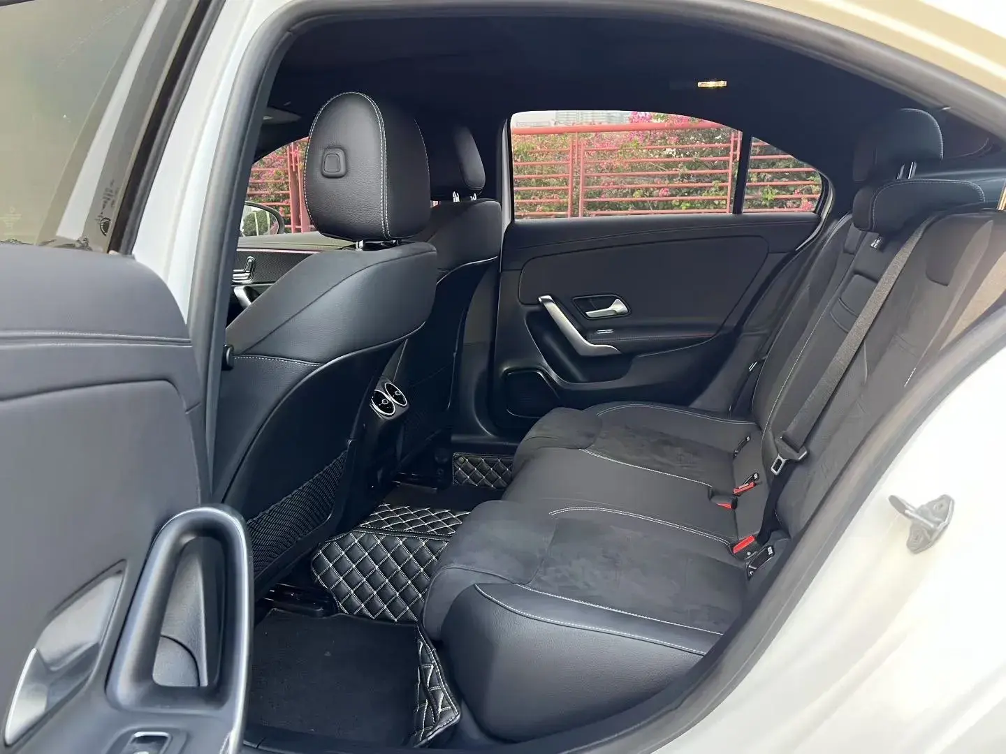 2021 MERCEDES-BENZ A thumbnail 3