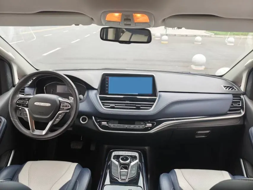 2021 MAXUS G20 RV 2.0T 224HP L4 8AT,autocango,china used car exporter,china ev exporter,chinese used car exporter,chinese used ev exporter