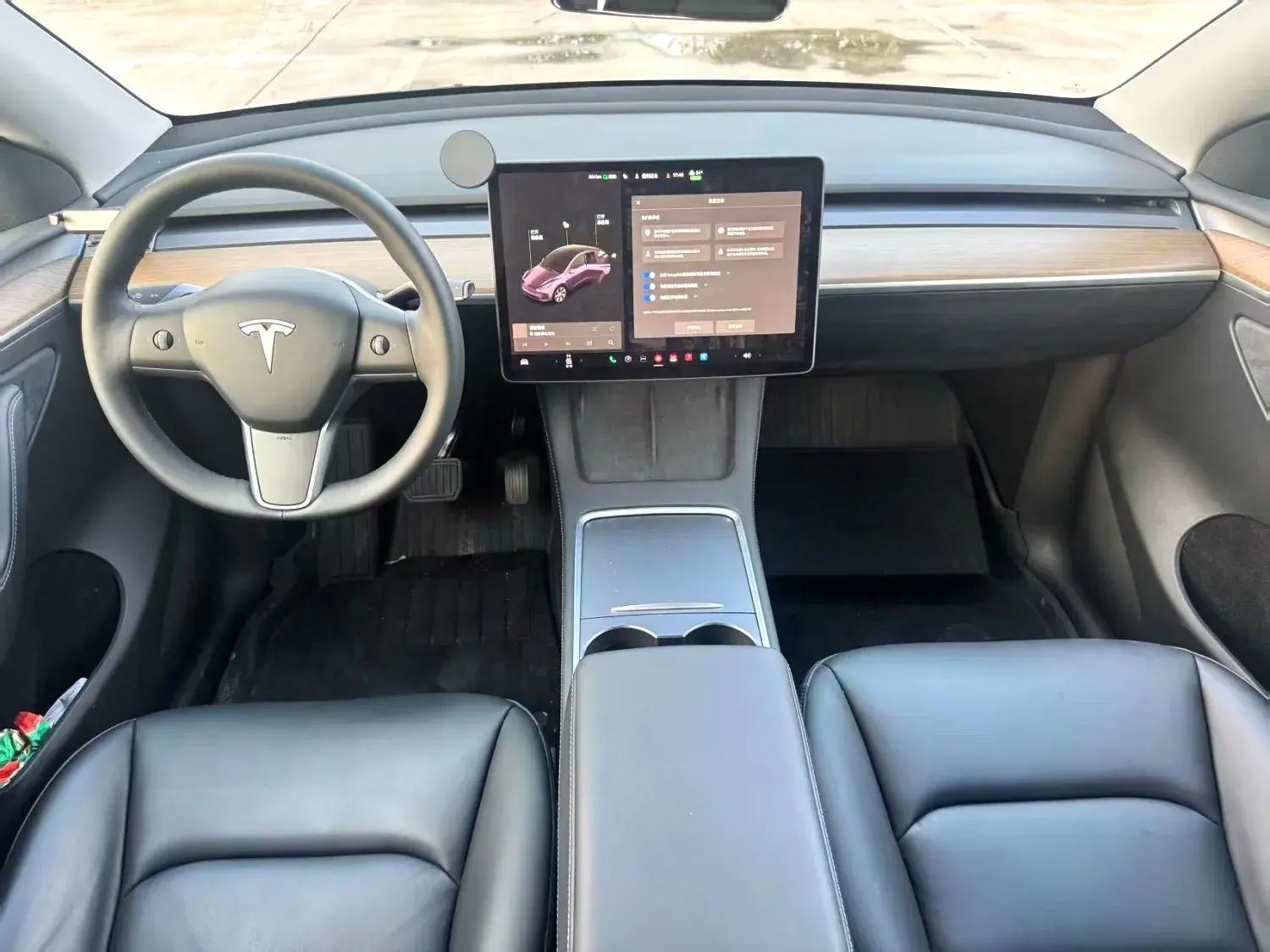 2021 TESLA MODEL thumbnail 4