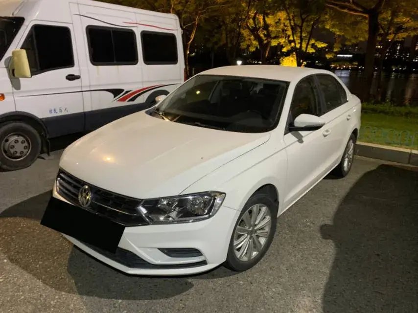 2019 VOLKSWAGEN BORA view 1