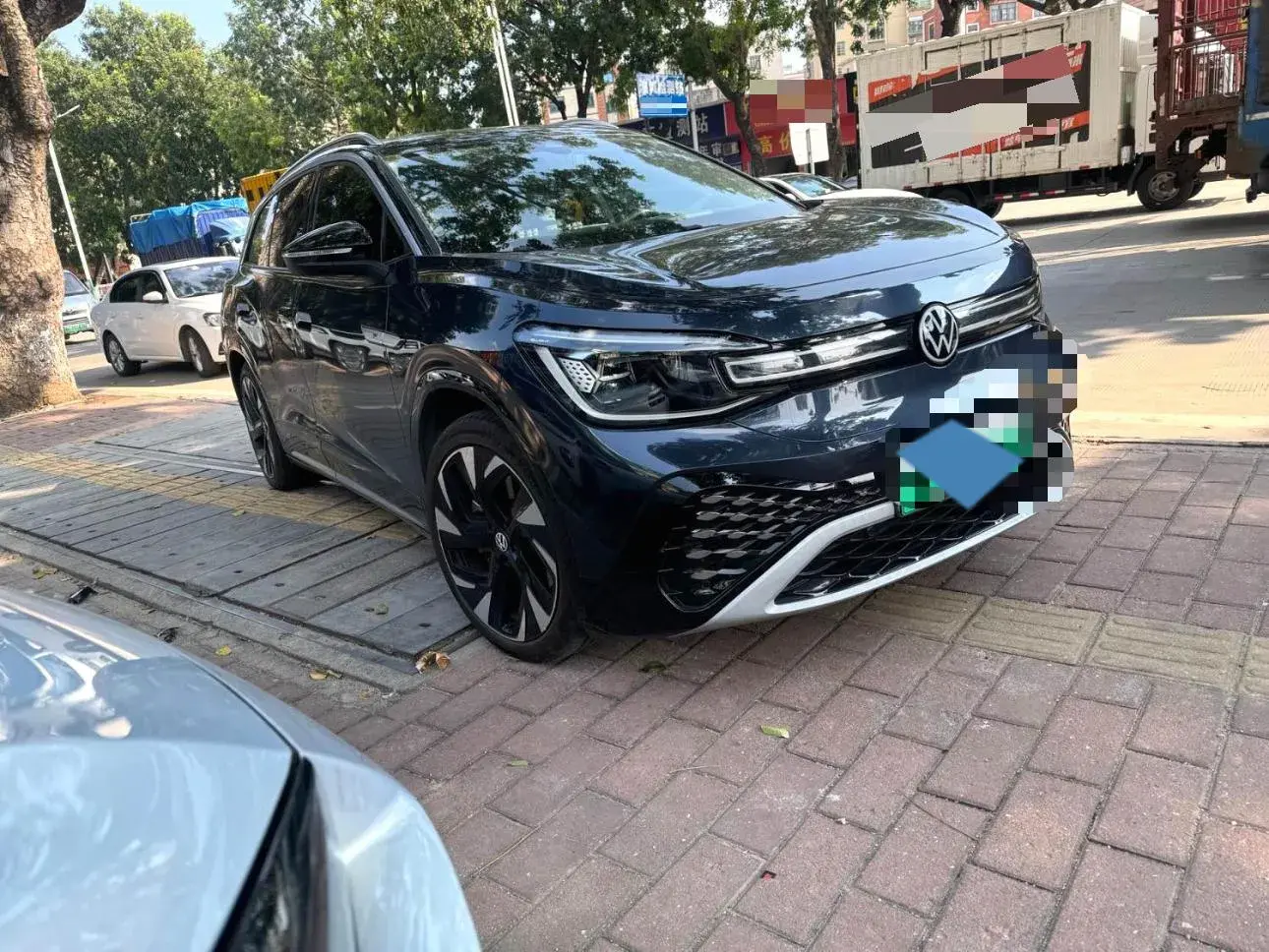 2021 VOLKSWAGEN ID.6 thumbnail 2