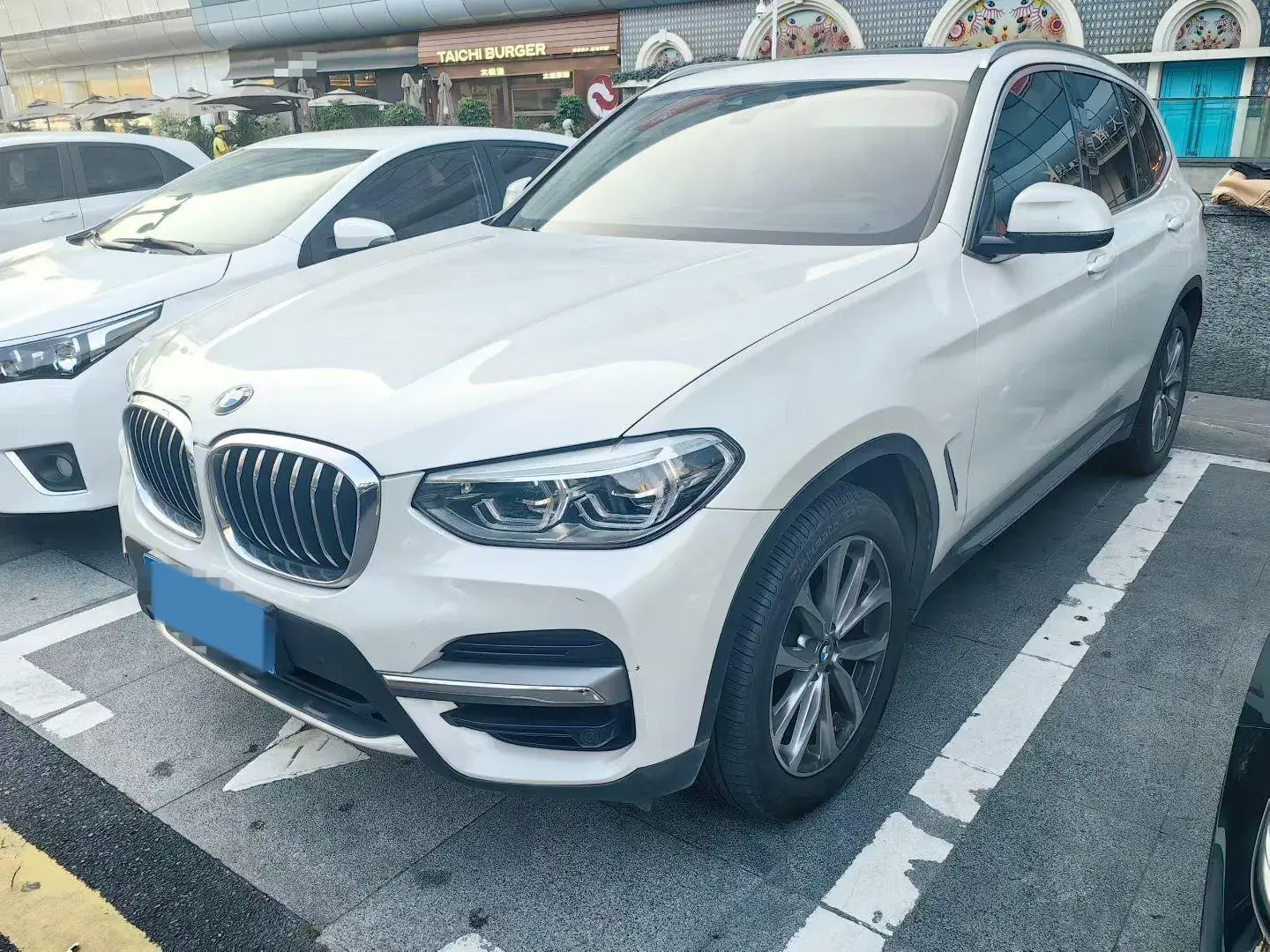 2021 BMW X3 view 1