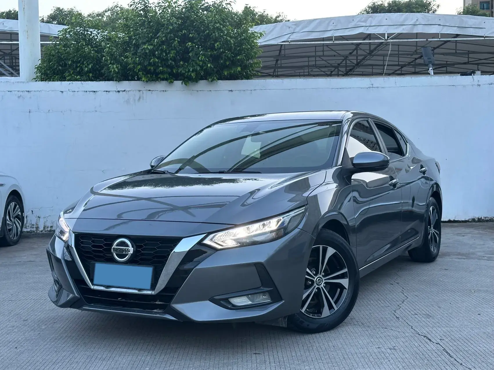 2022 NISSAN SYLPHY view 1