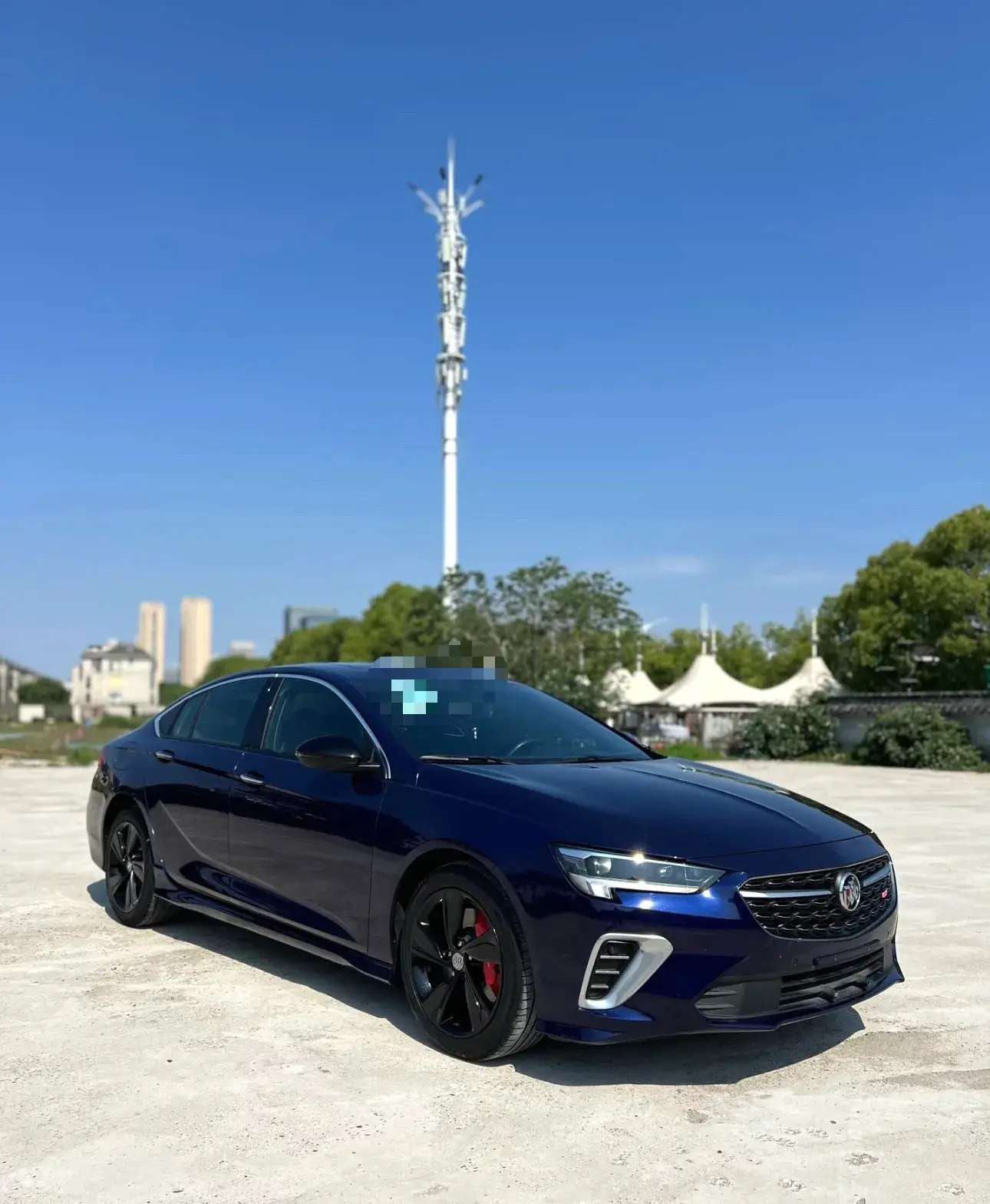 2020 BUICK REGAL thumbnail 3