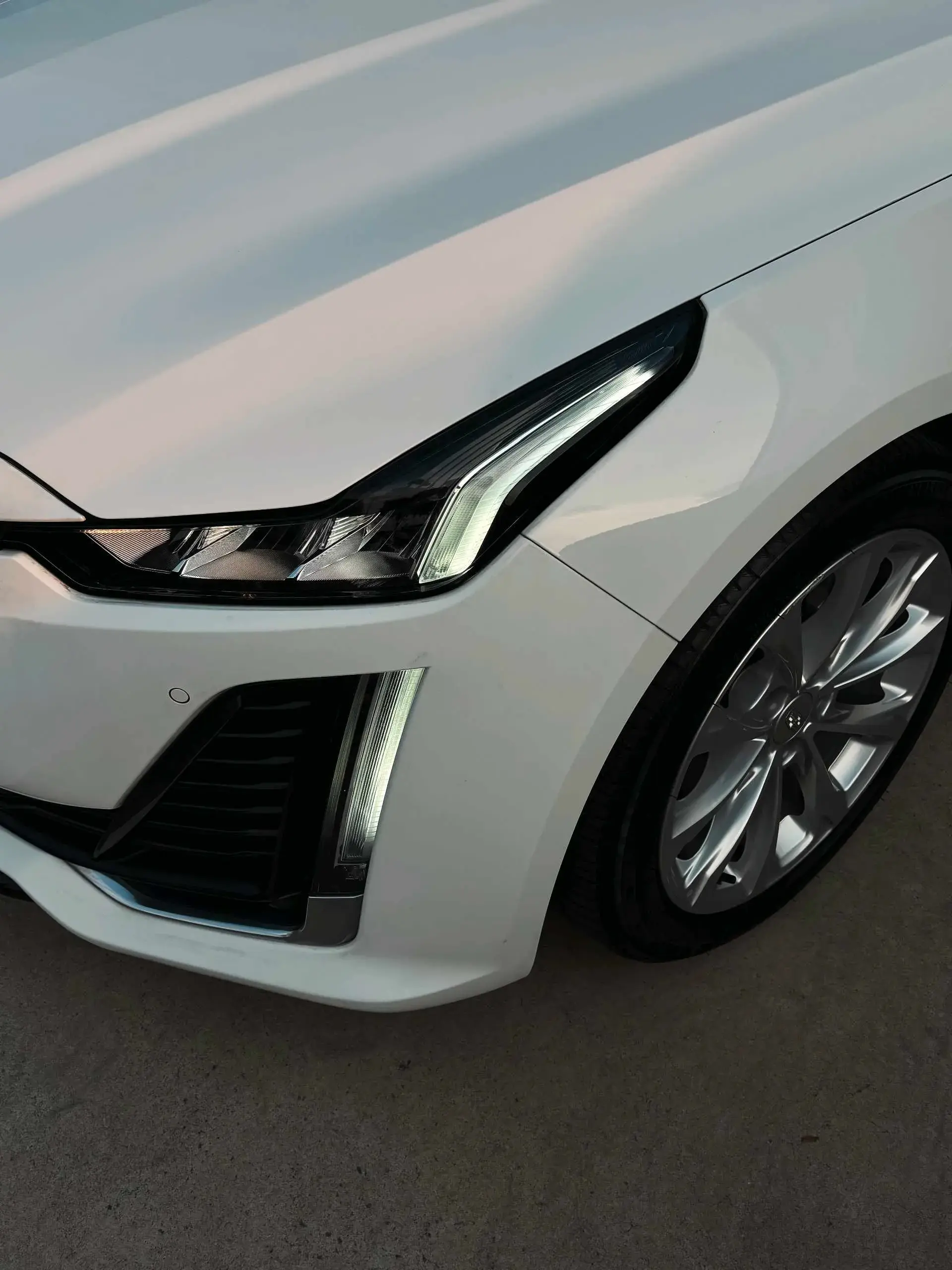 2021 CADILLAC CT5 thumbnail 4