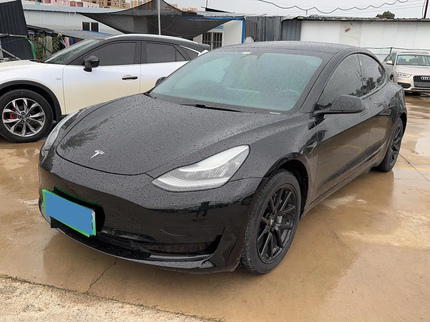 2020 TESLA MODEL view 1