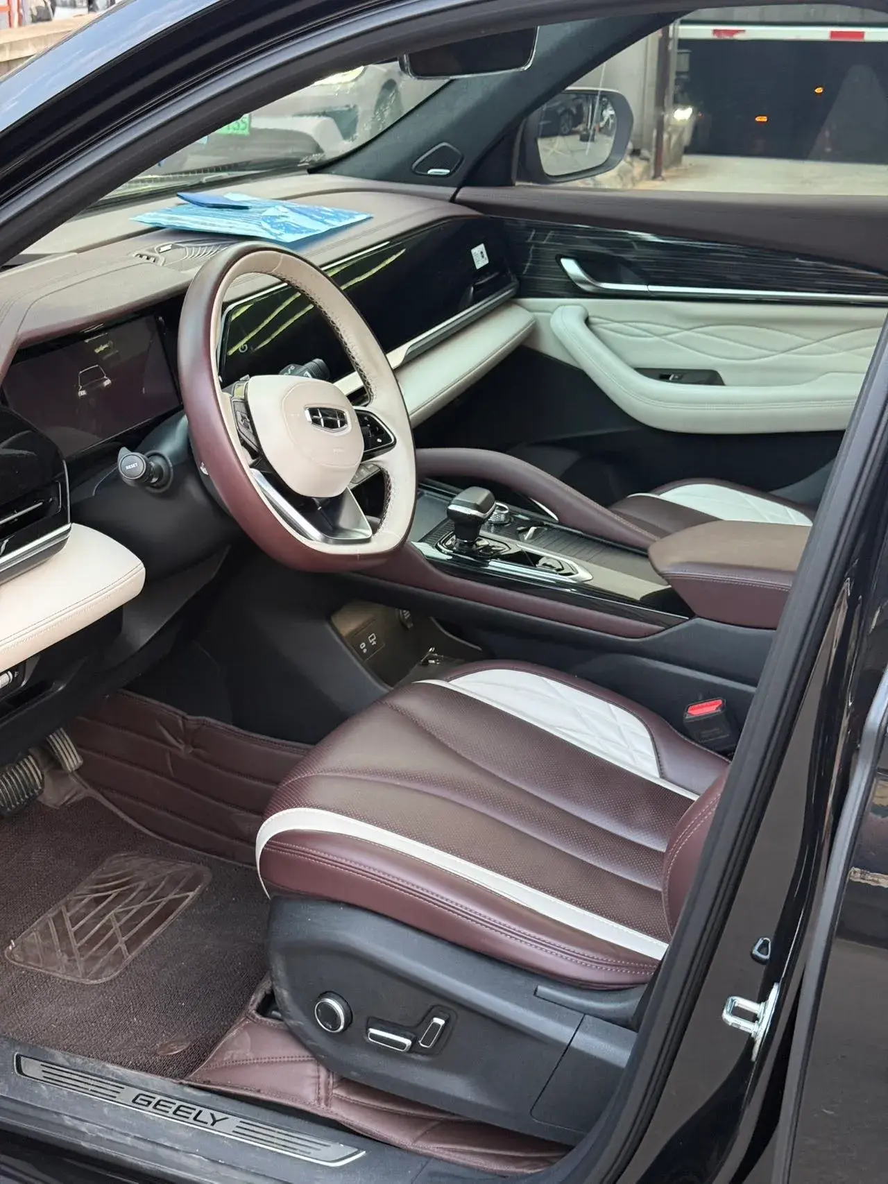 2021 GEELY MONJARO thumbnail 4