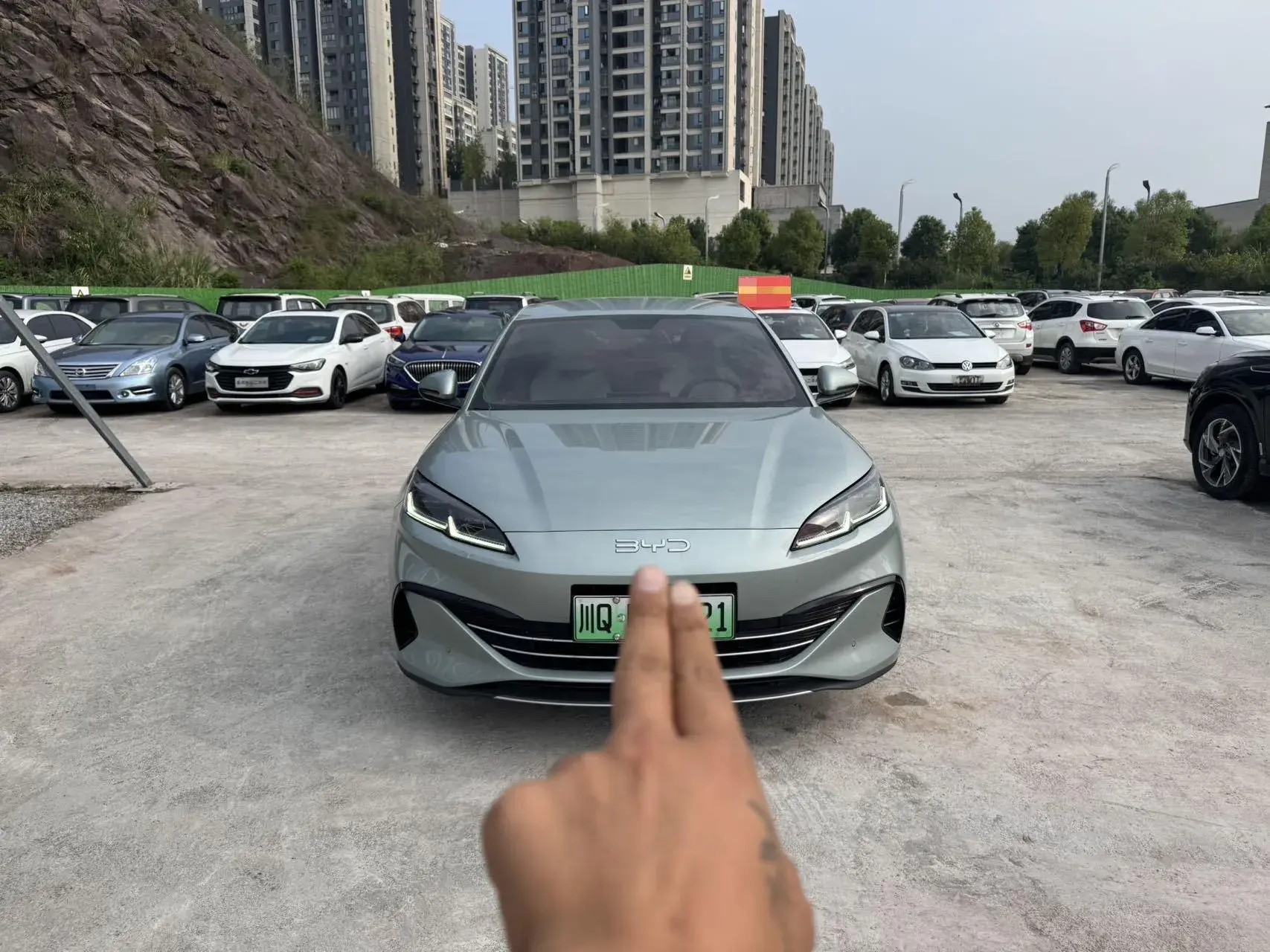 2024 BYD SEAL thumbnail 2