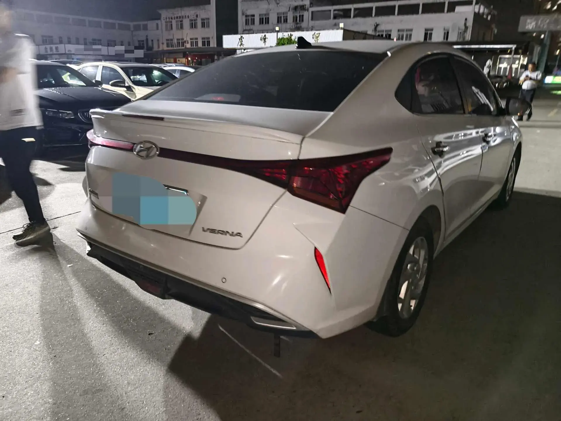2020 HYUNDAI VERNA thumbnail 2