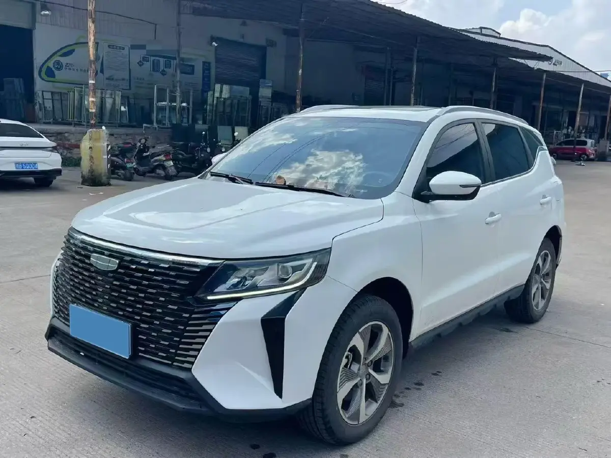 2024 Geely OkavangoPRO 1.5T 181HP L4 7DCT