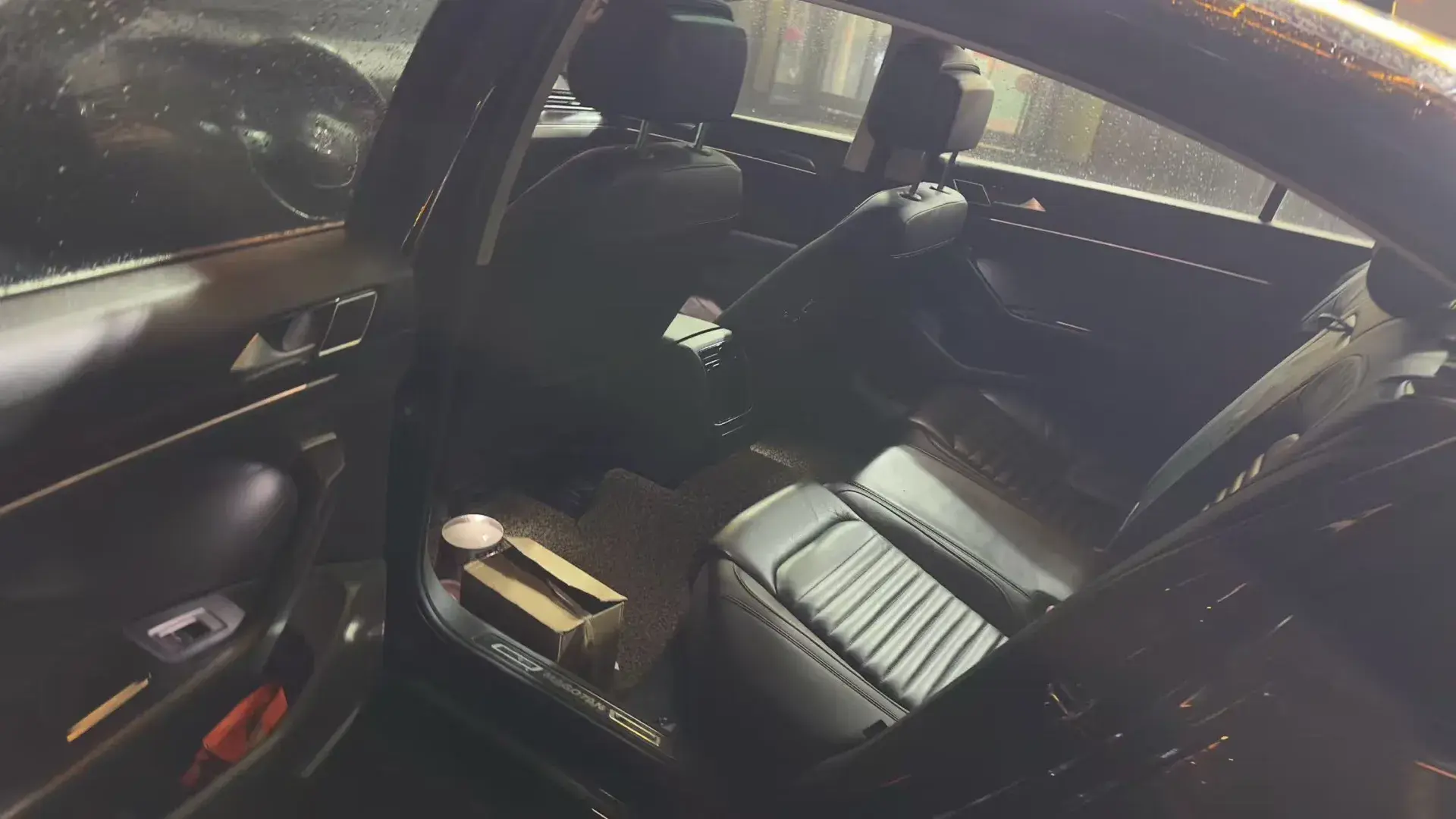 2019 VOLKSWAGEN MAGOTAN thumbnail 4