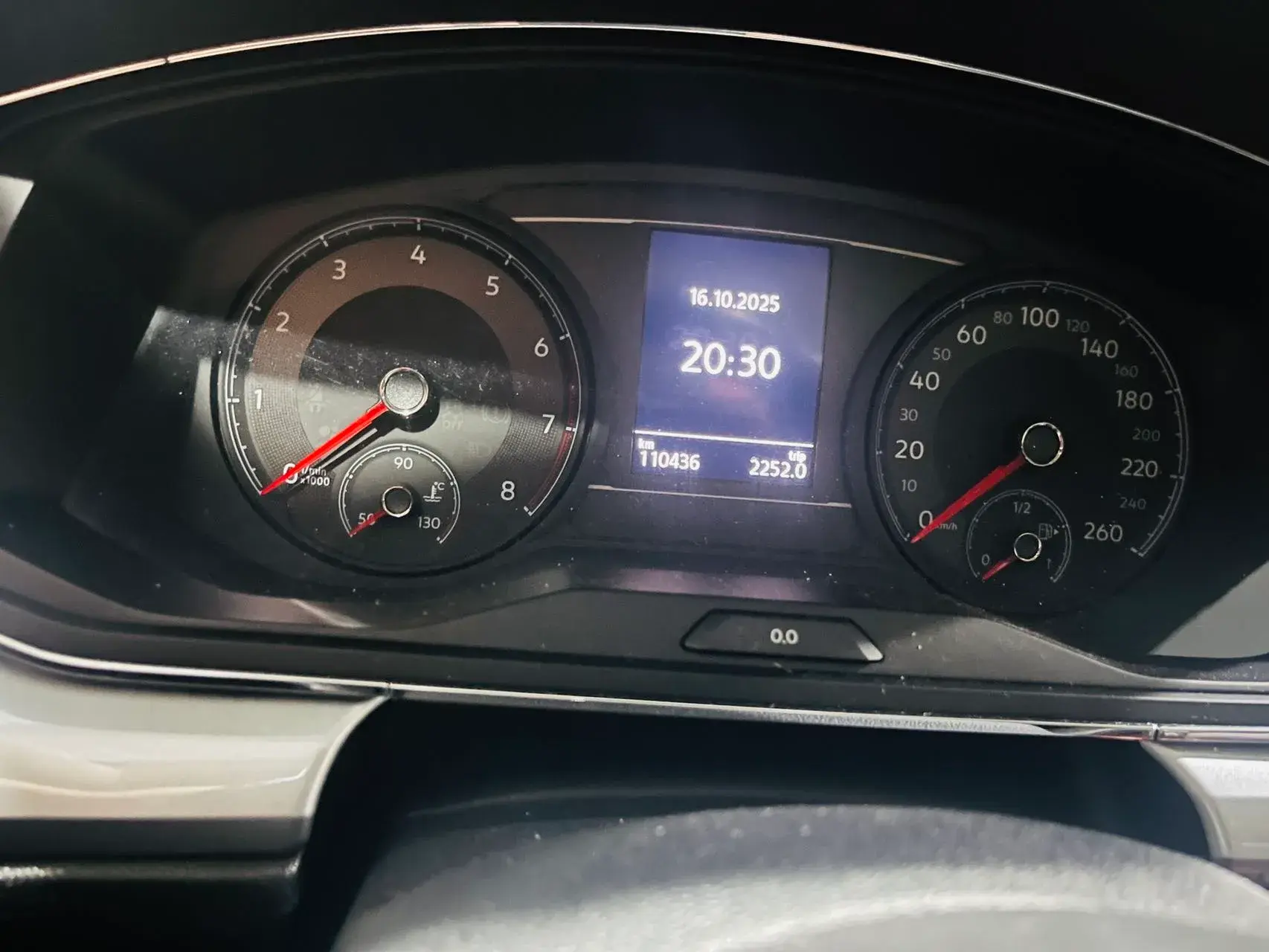 2021 VOLKSWAGEN LAMANDO thumbnail 4