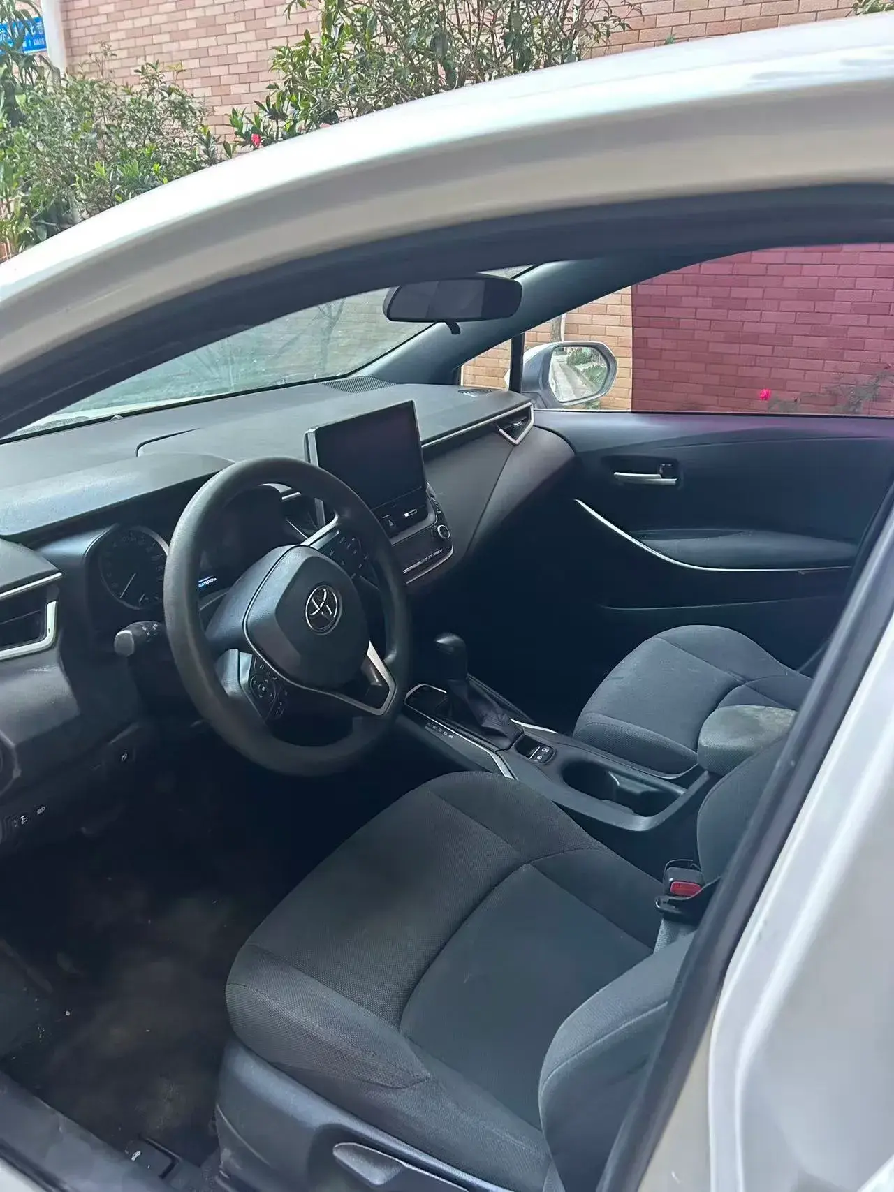 2021 TOYOTA COROLLA thumbnail 4