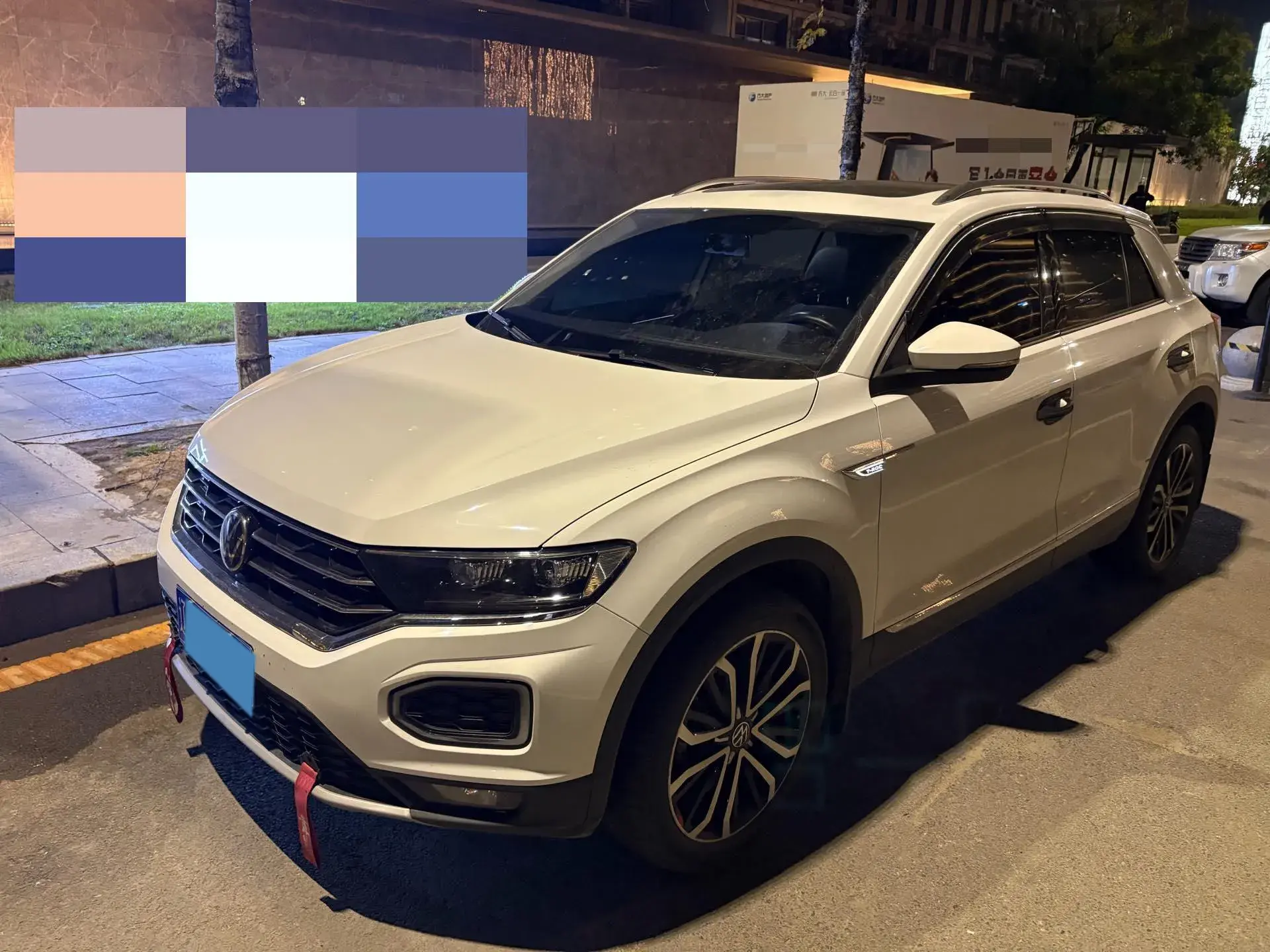 2021 VOLKSWAGEN T-ROC view 1