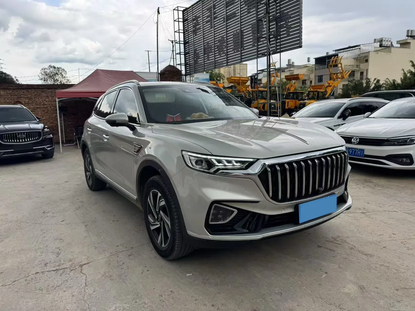 2022 HONGQI HS5 thumbnail 3