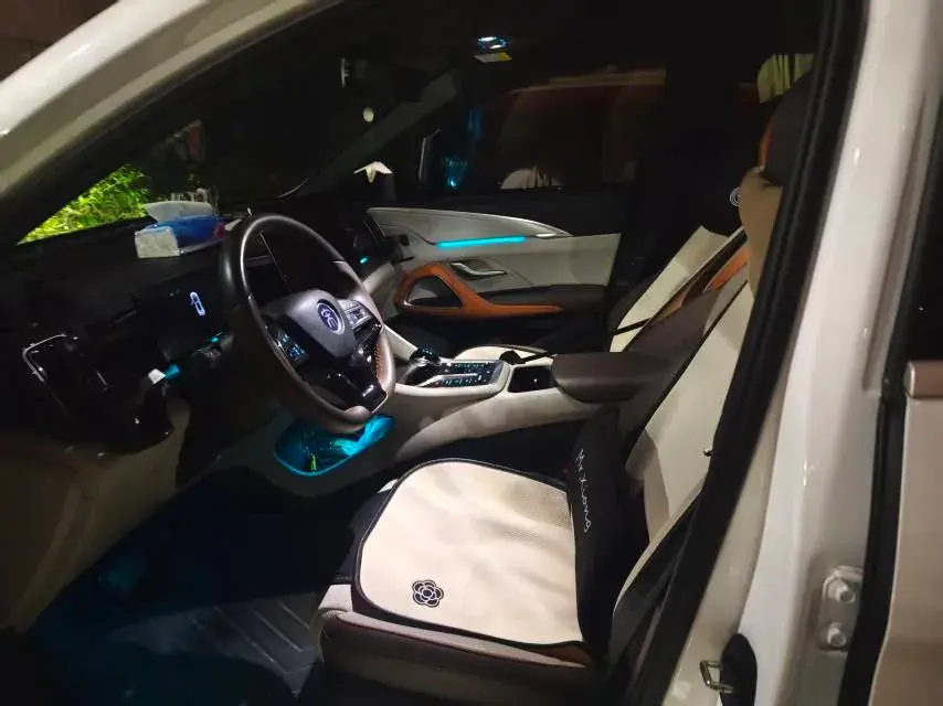 2022 BYD SONG thumbnail 4