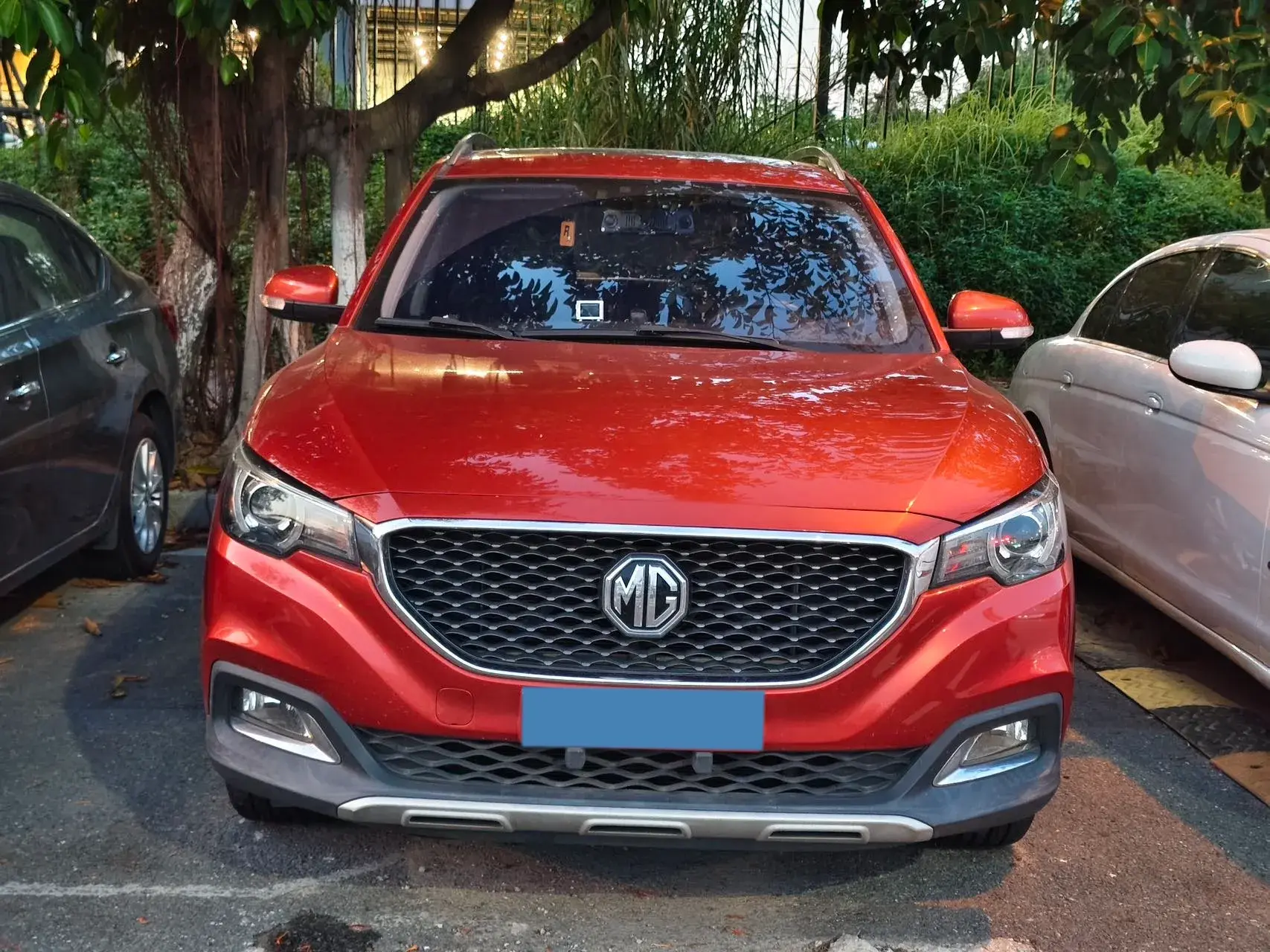 2017 MG ZS thumbnail 2