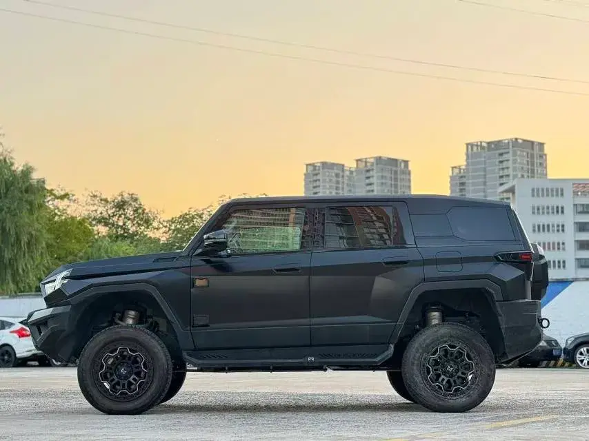 2023 M HERO thumbnail 3