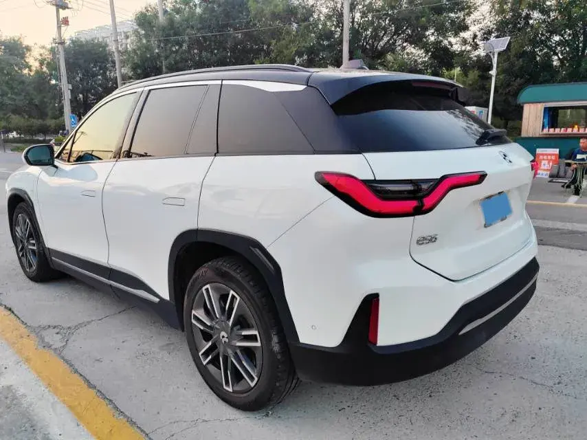 2020 NIO ES6 thumbnail 4