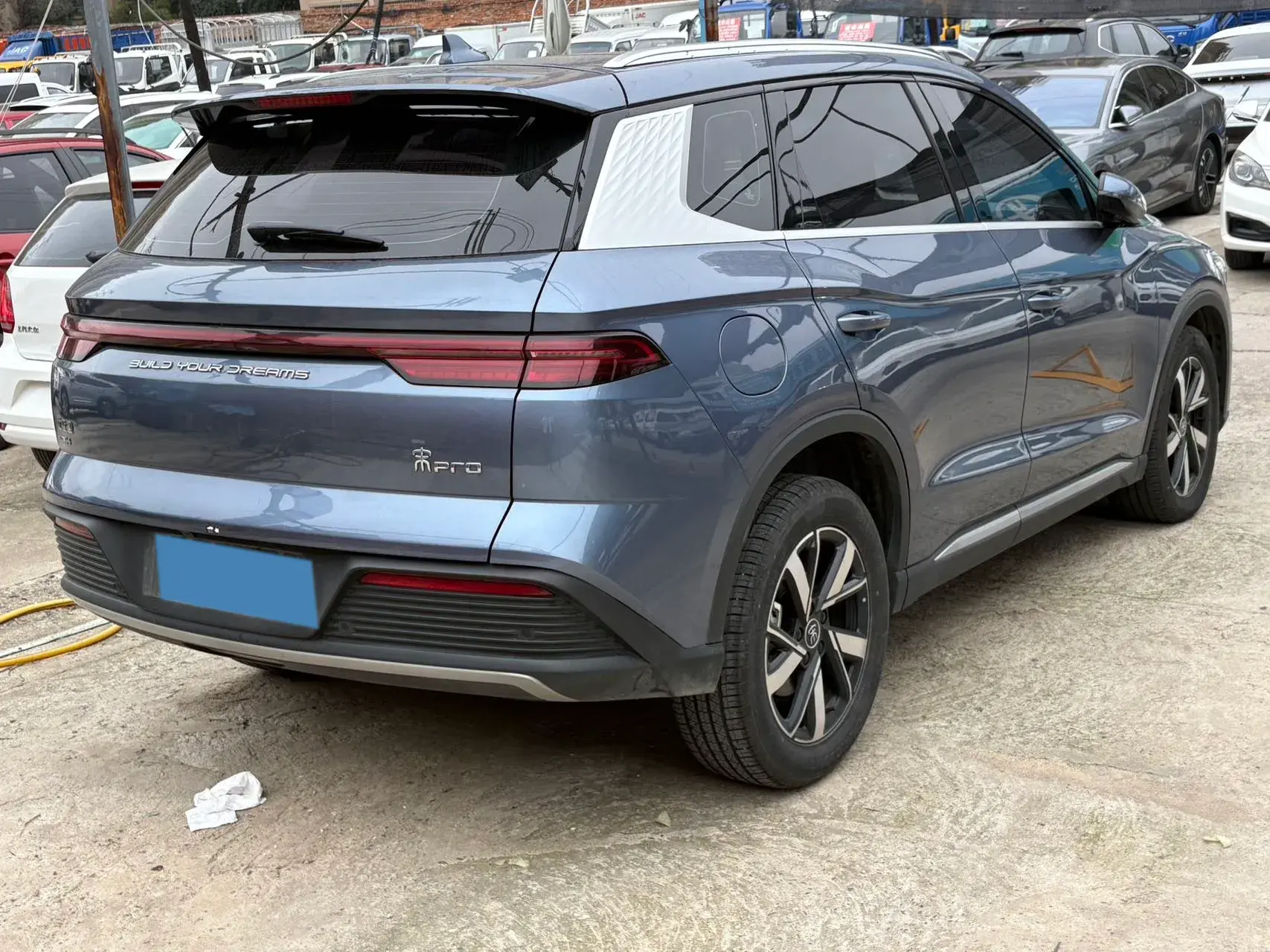 2023 BYD SONG thumbnail 3