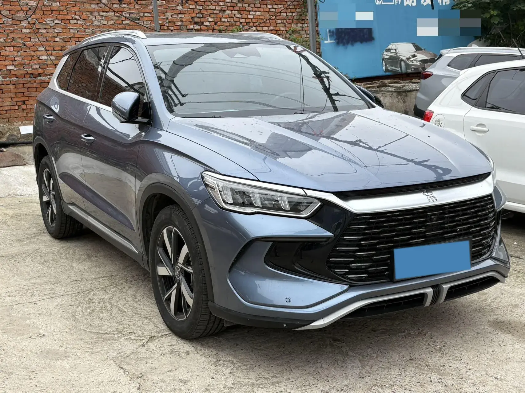 2023 BYD SONG thumbnail 2