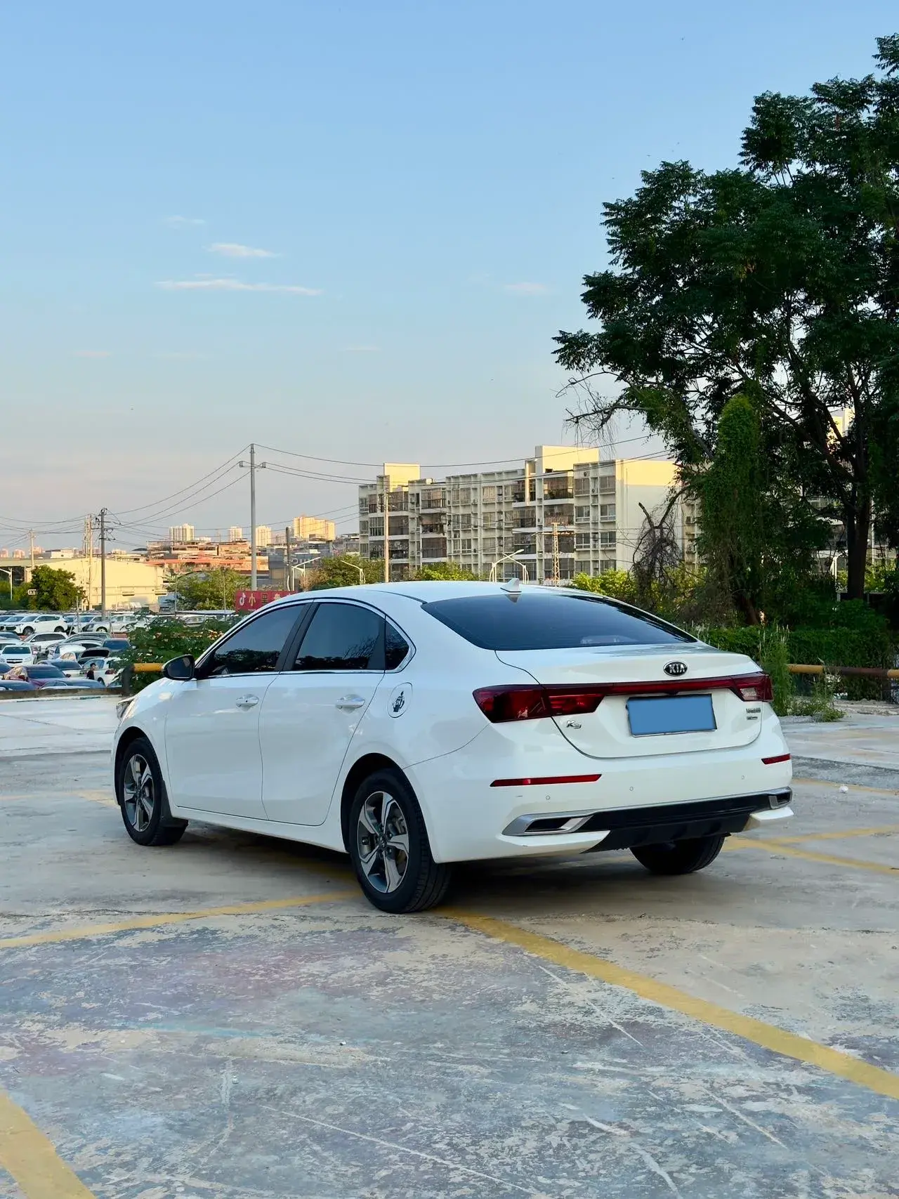 2019 KIA K3 thumbnail 4