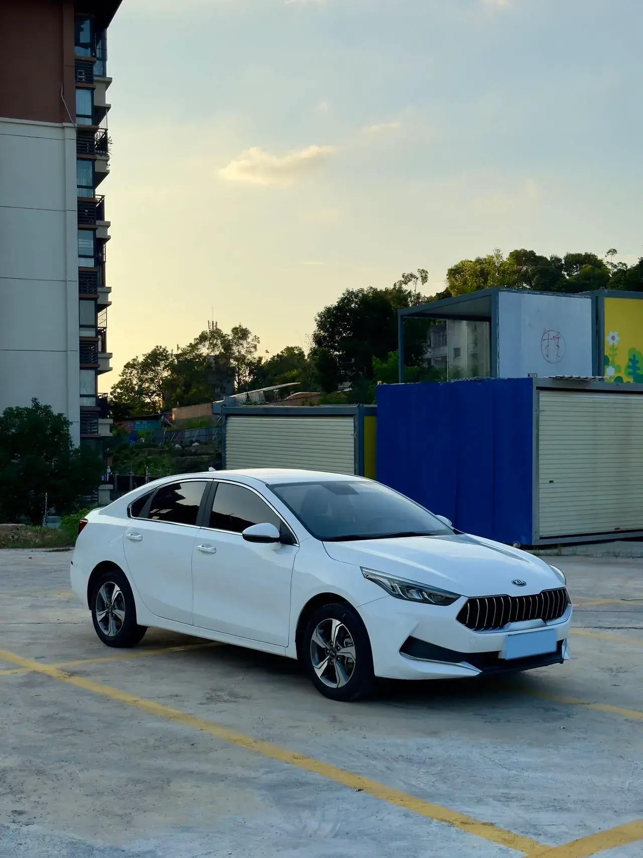 2019 KIA K3 thumbnail 3